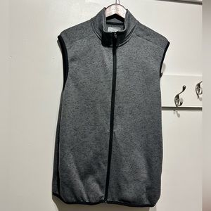PGA Tour sweater knit vest